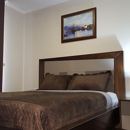 Mimino Apartment Deluxe First Line Batumi Esterno foto